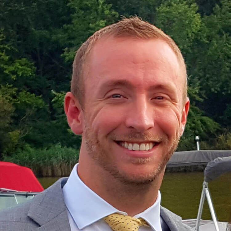 Dr Bradley Moore - Dorosti Dental